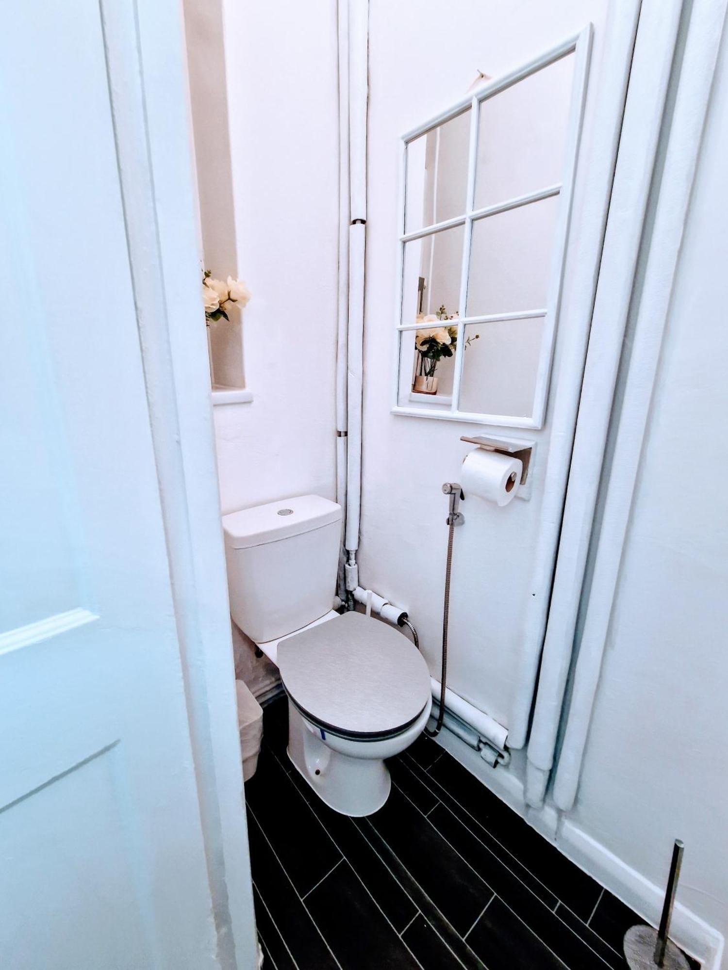 London - 1 Bedroom - 1 Bathroom - Wifi Bagian luar foto