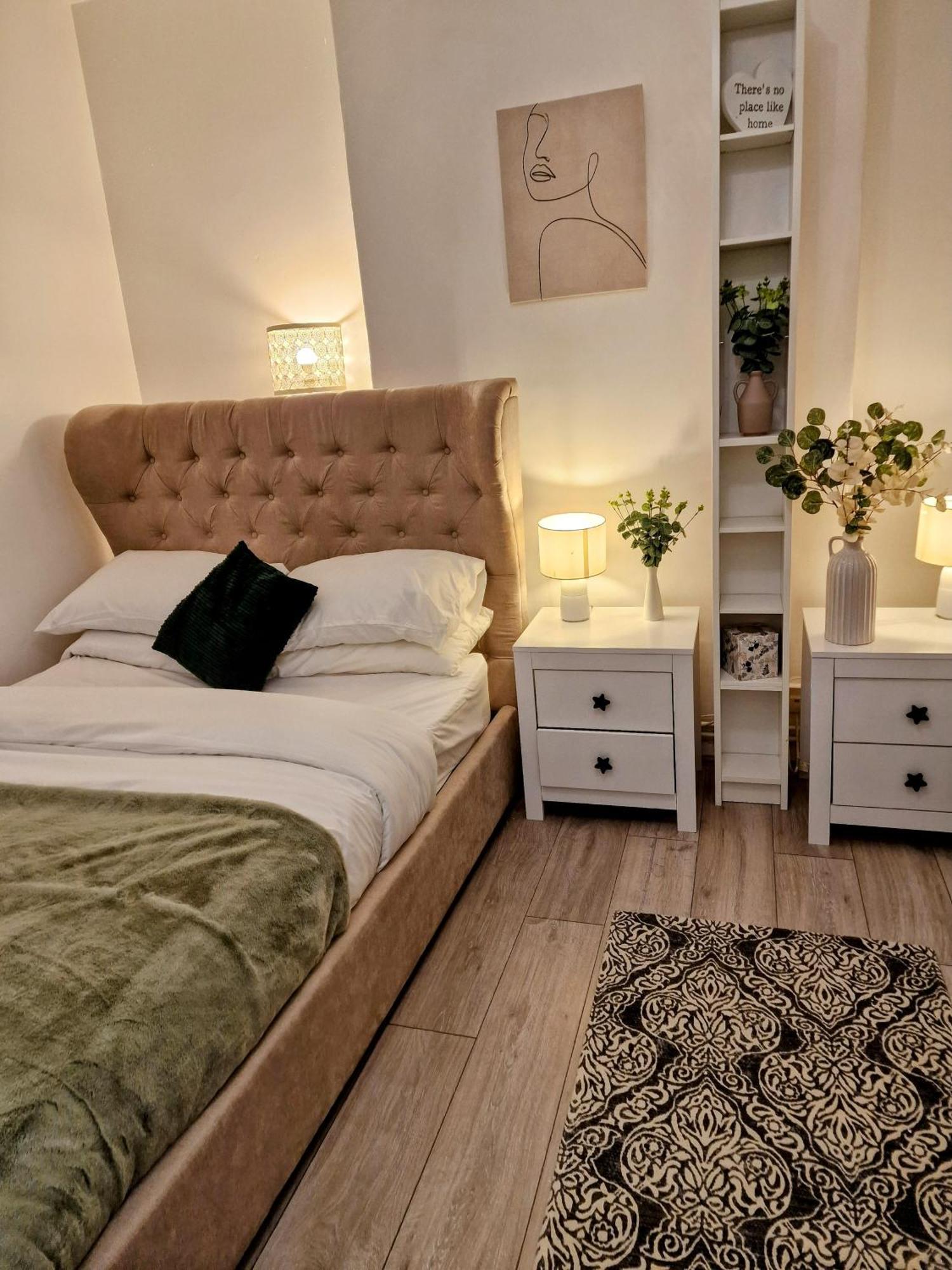 London - 1 Bedroom - 1 Bathroom - Wifi Bagian luar foto